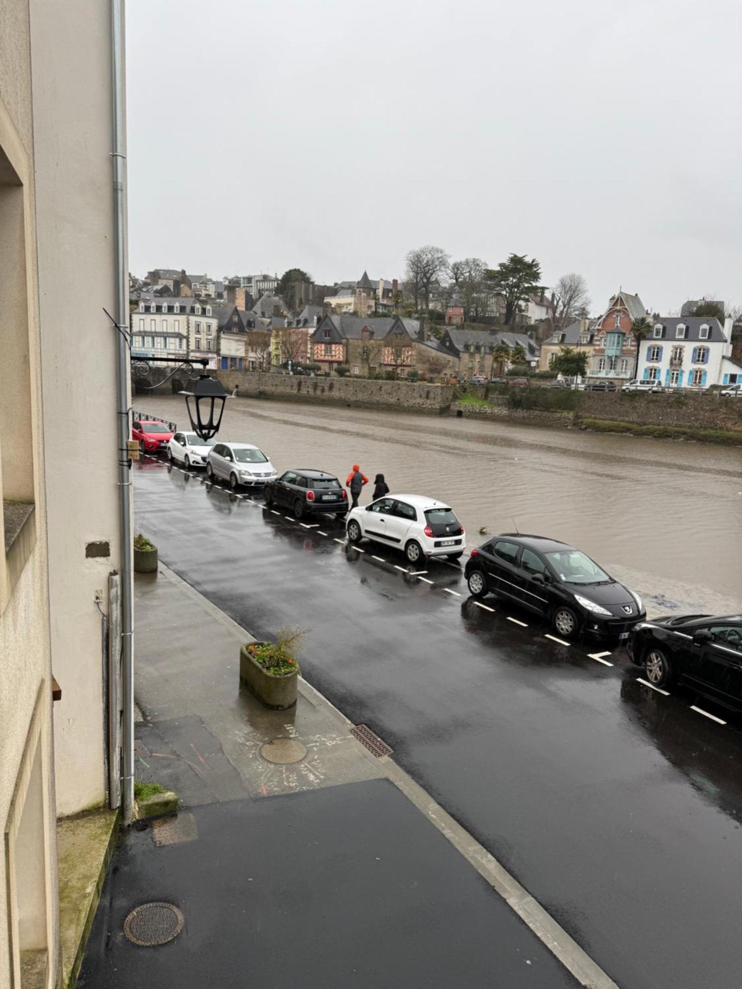 Appartement T2 Vue Sur La Riviere Avec Garage Privatif - Port De Saint-Goustan Auray Esterno foto